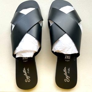 Seychelles Total Relaxation Leather Sandal - Black